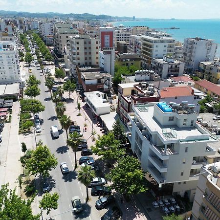 Hotel Vila Emes Драч Екстериор снимка