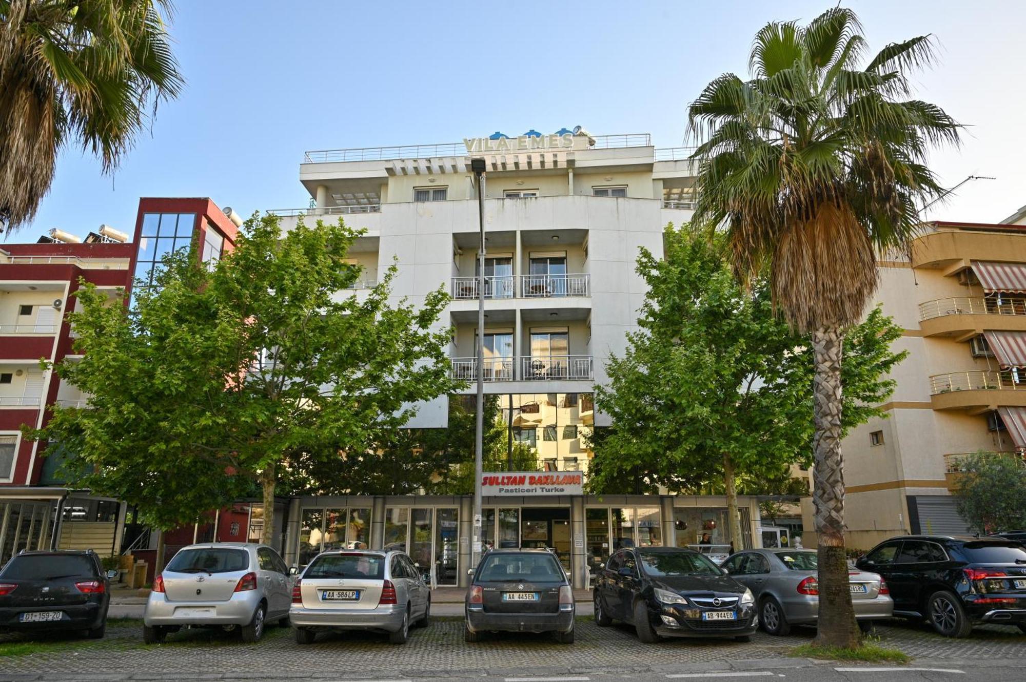 Hotel Vila Emes Драч Екстериор снимка