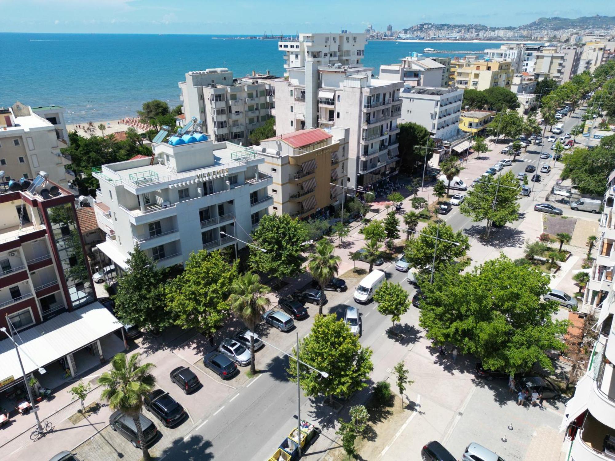 Hotel Vila Emes Драч Екстериор снимка